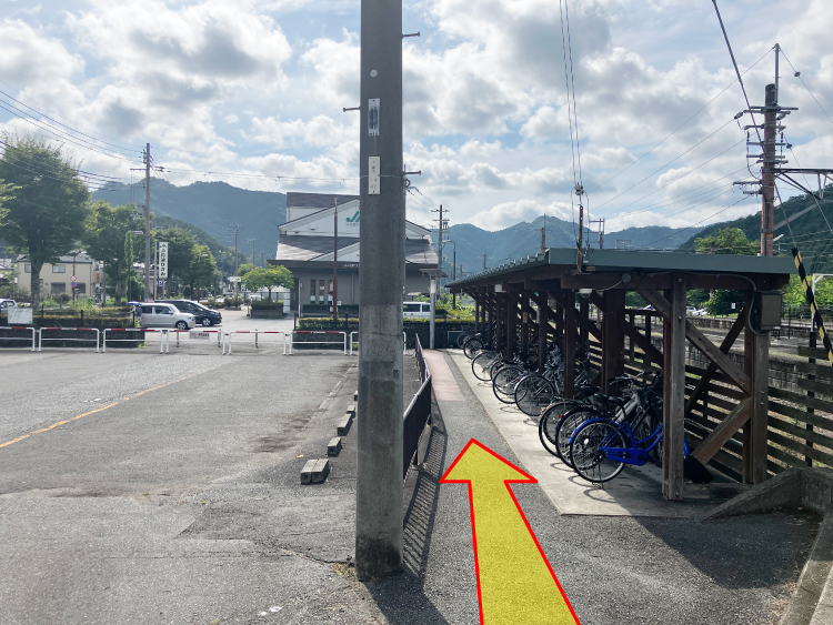 シャトルバス停車場所までの道順3